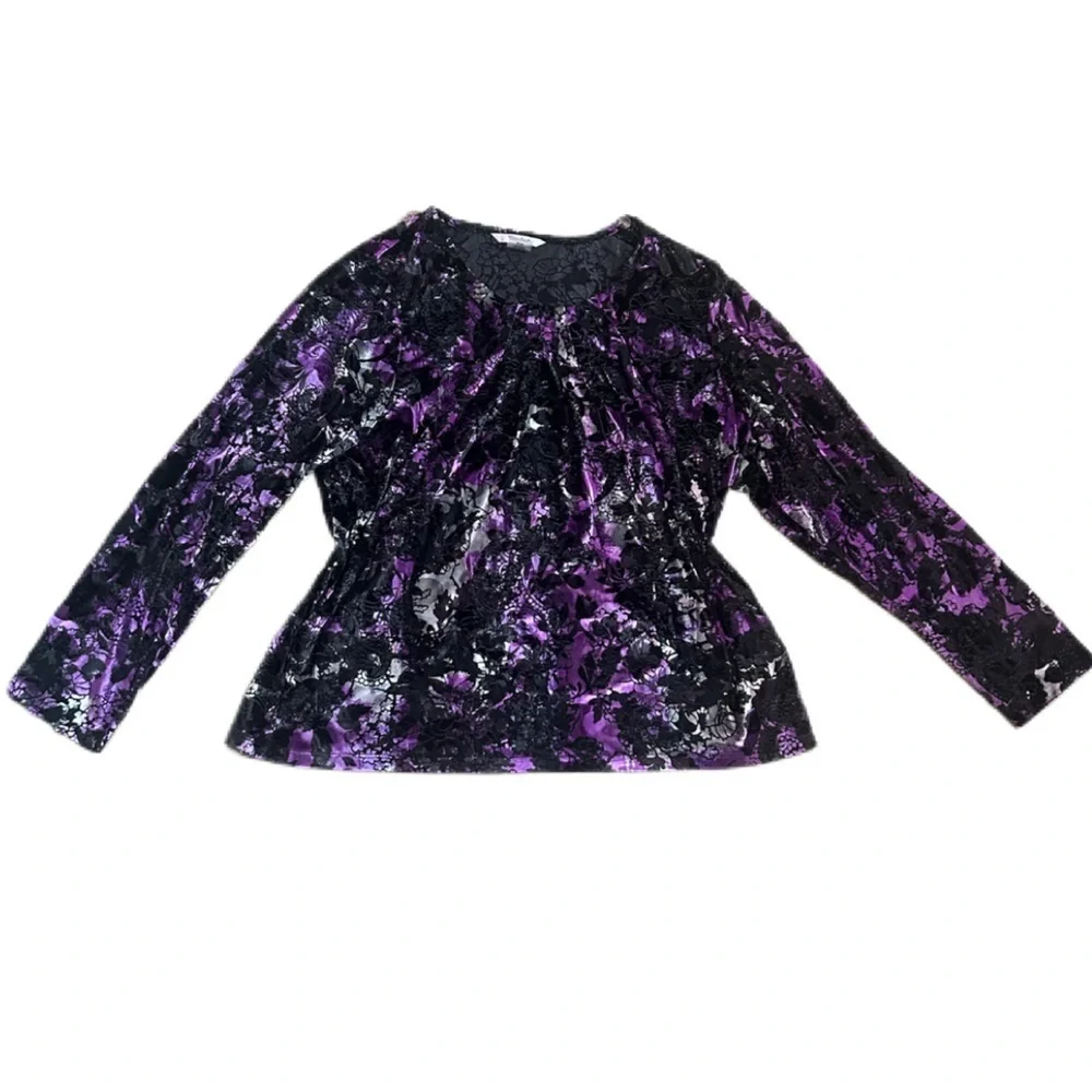 Crushed Velvet Whimsigoth Burnout Purple and Black Floral Long Sleeve Top - Picture 4 of 5